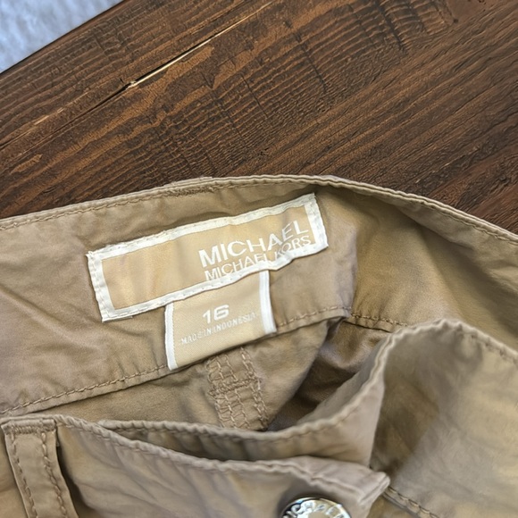 Michael Kors Cargo Pants - Picture 2 of 2